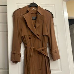 Apogee Winter Trench coat